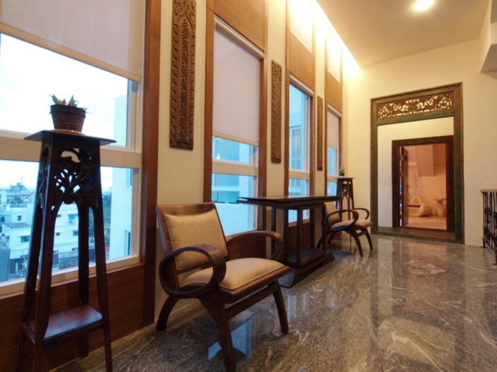 Seasons Bali Fashion Inn Kenting Exterior photo