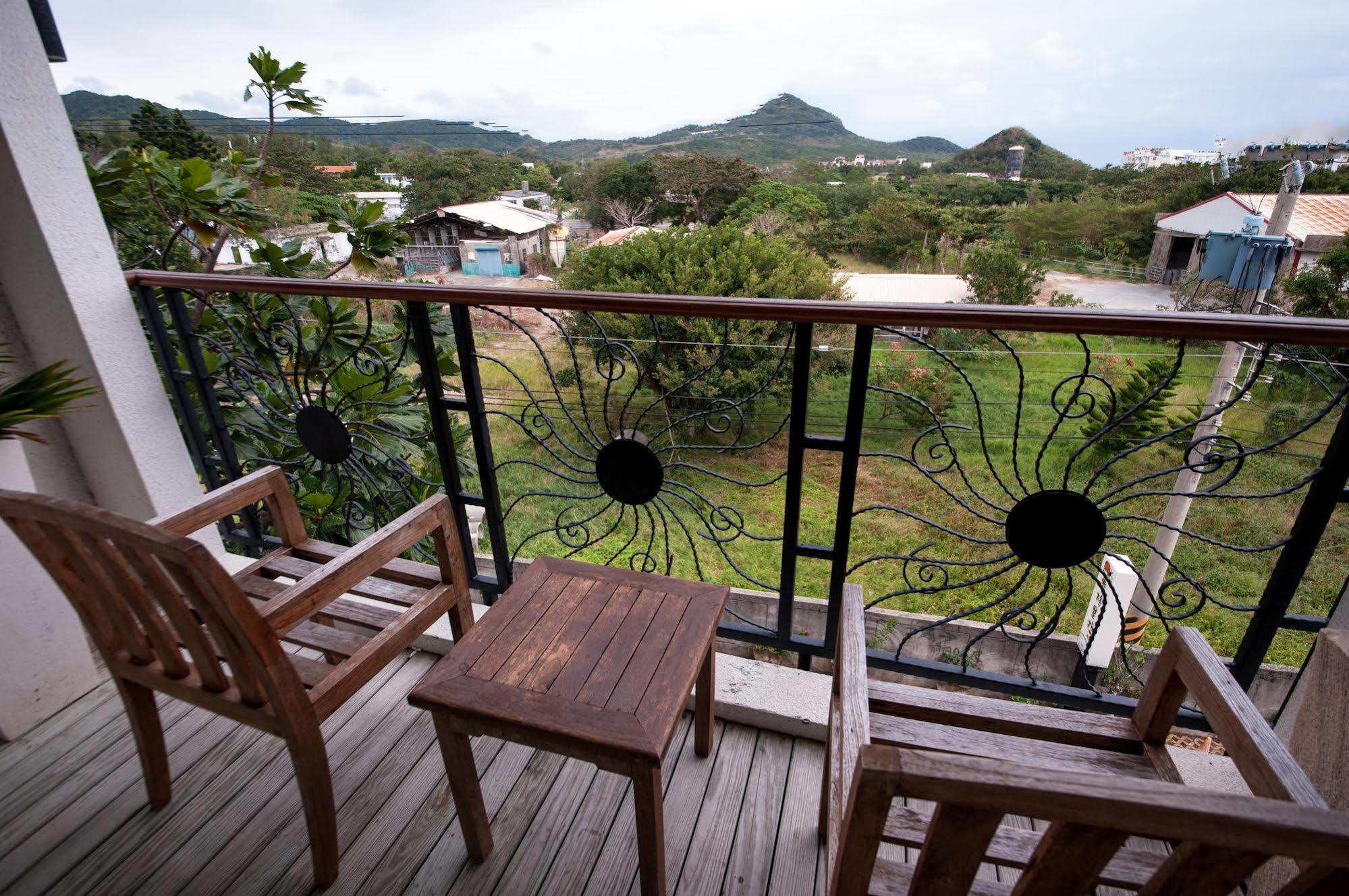 Seasons Bali Fashion Inn Kenting Exterior photo